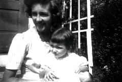 Alice Bennett; Ruth Bennett